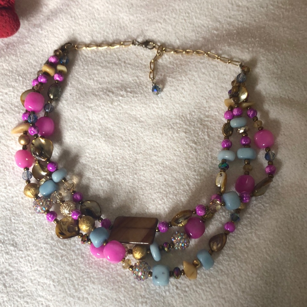 Beaded necklace